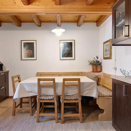 Ginepro Apartament Madesimo